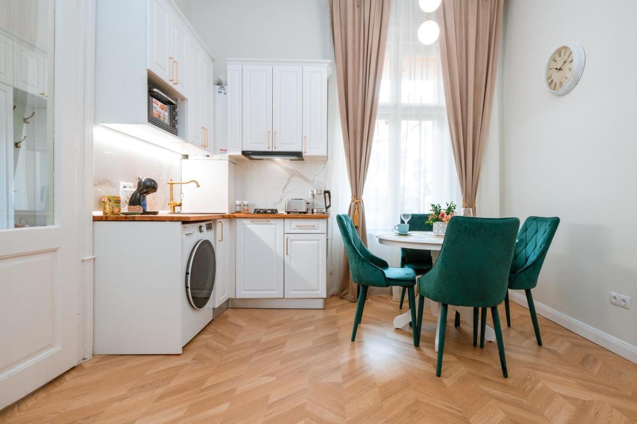 Apartament De Lux Central, P-Ta Matei Corvin Kaloşvar Dış mekan fotoğraf